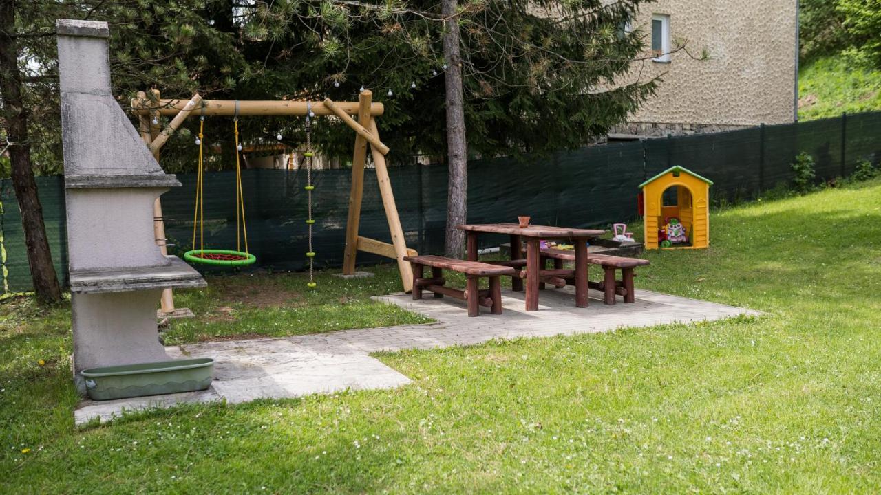 Chata Janosik Terchova Bagian luar foto